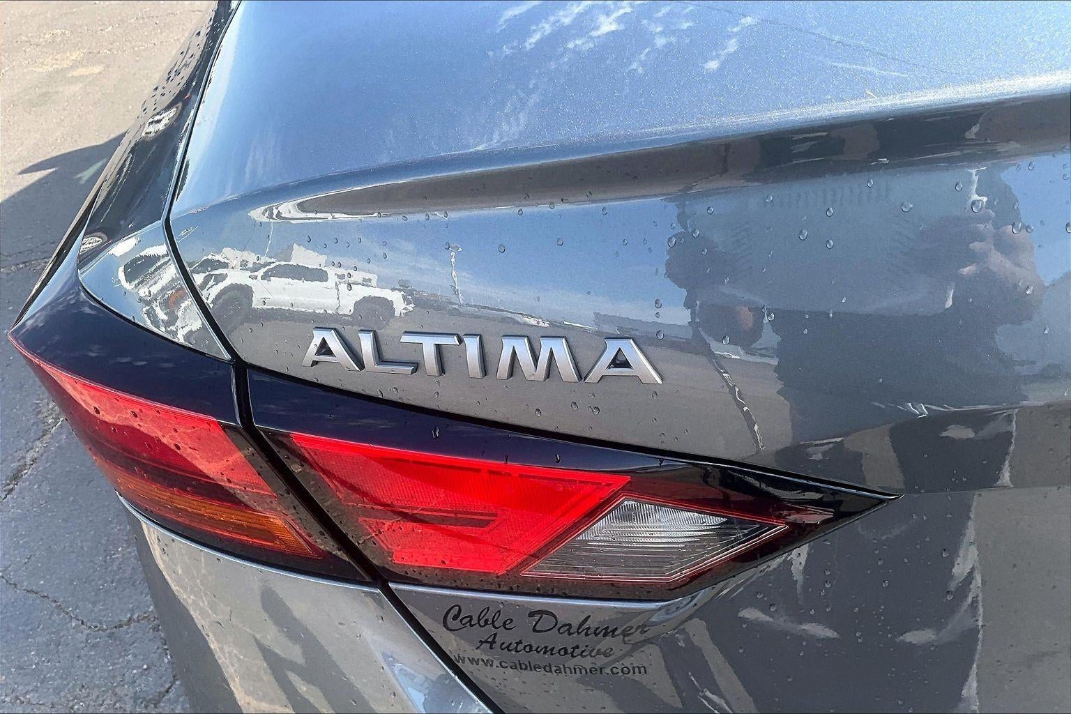2025 Nissan Altima SV