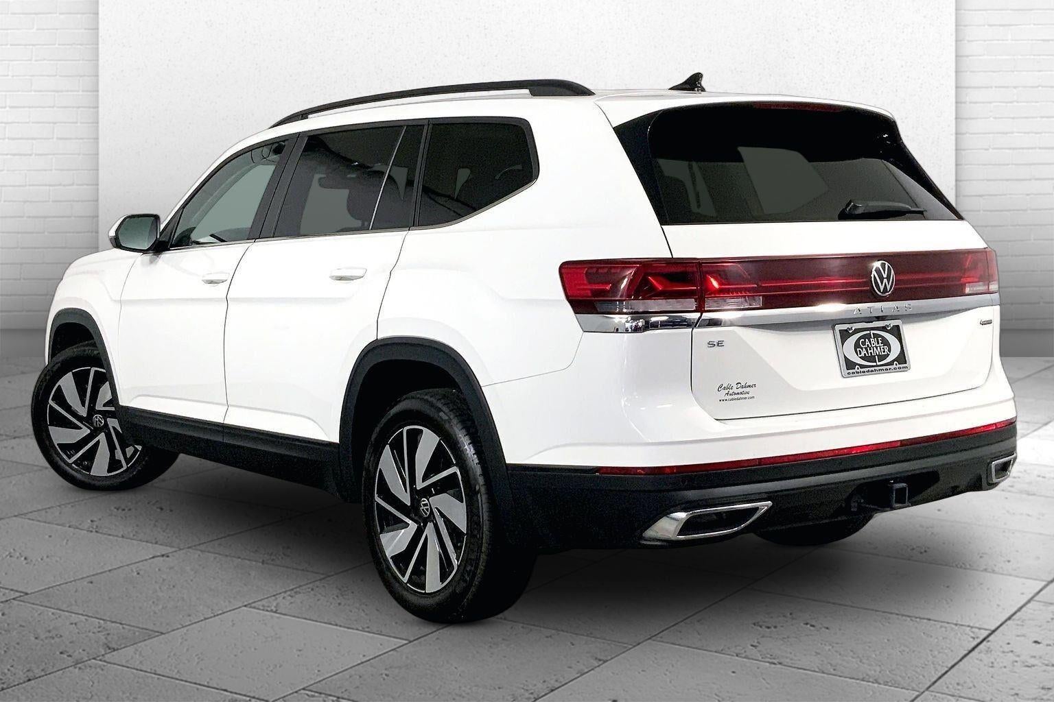 2025 Volkswagen Atlas 2.0T SE w/Technology