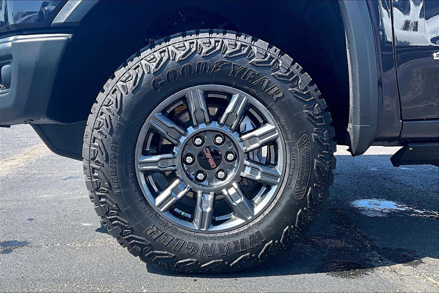 2026 GMC Sierra 1500 AT4X