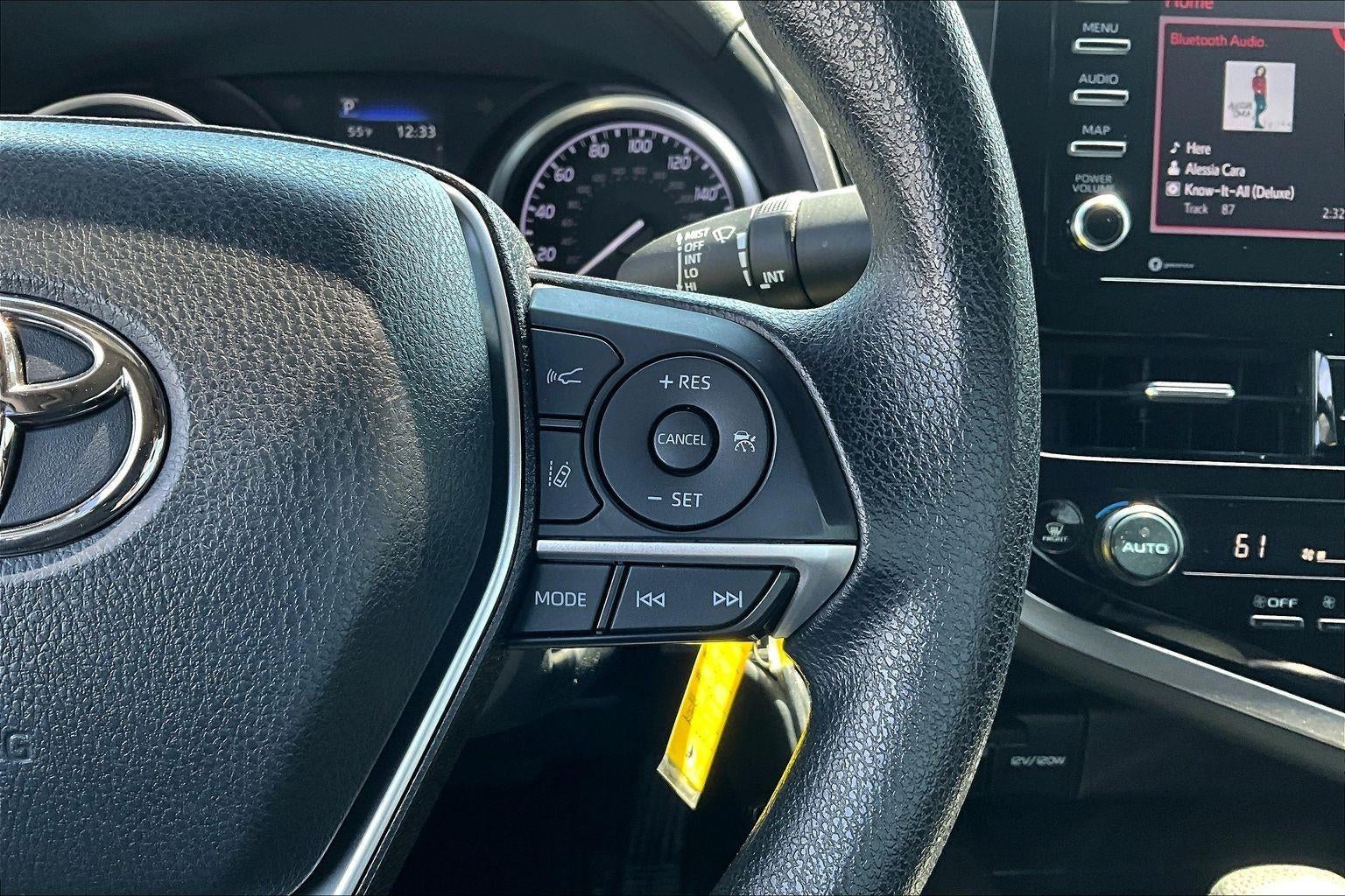 2022 Toyota Camry LE