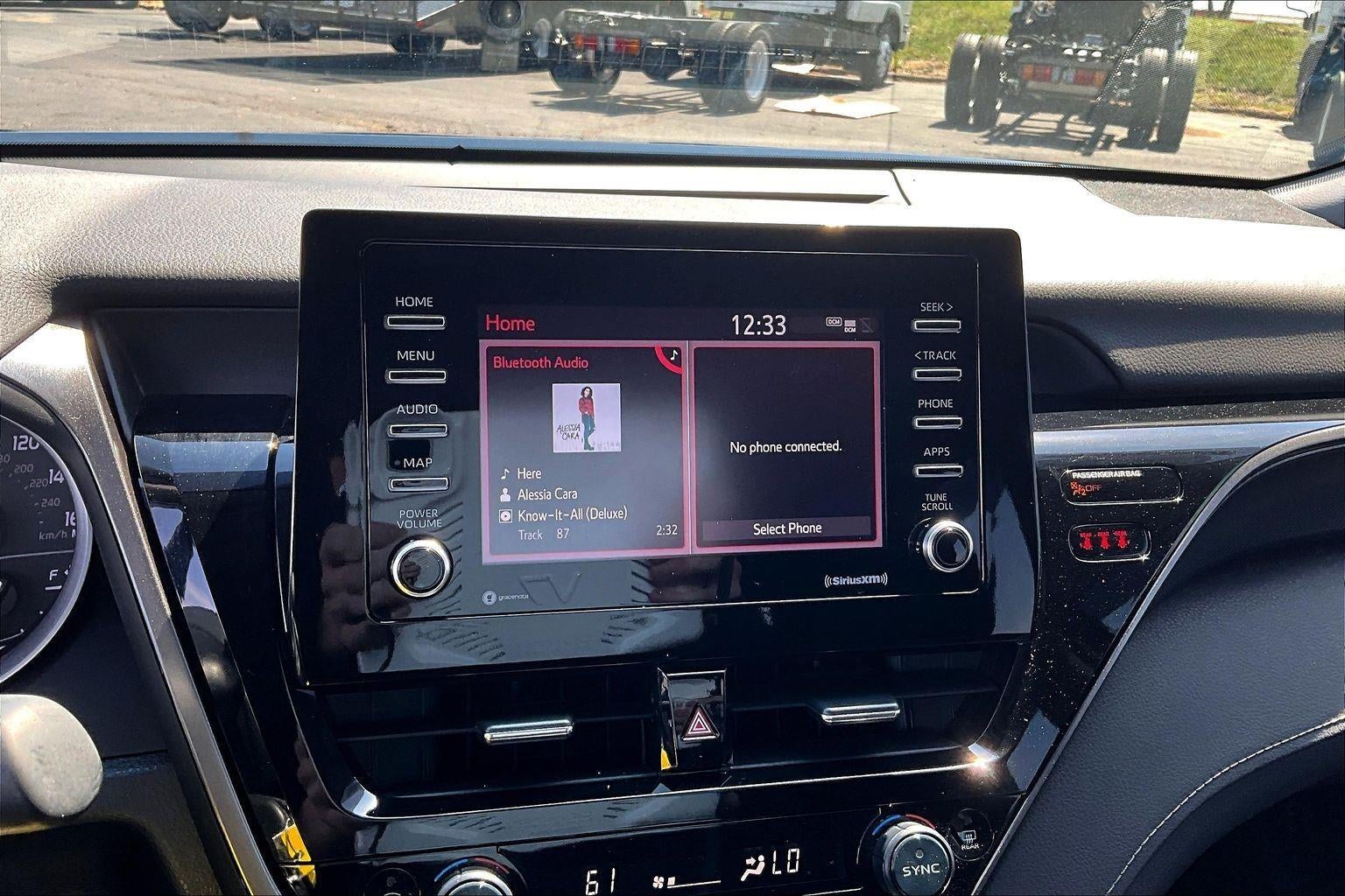 2022 Toyota Camry LE