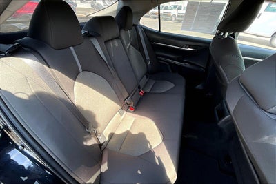 2022 Toyota Camry LE