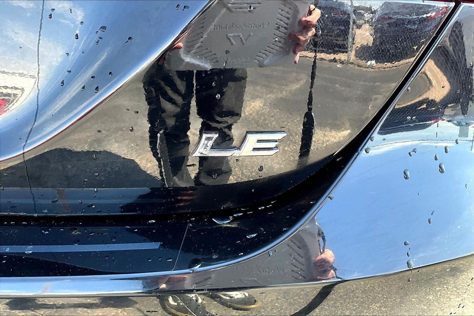 2022 Toyota Camry LE