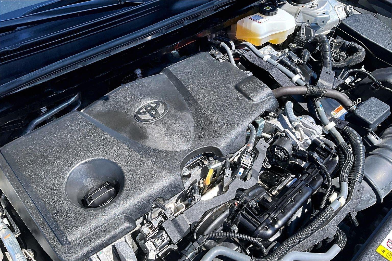 2021 Toyota Camry Hybrid XLE