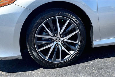 2021 Toyota Camry Hybrid XLE