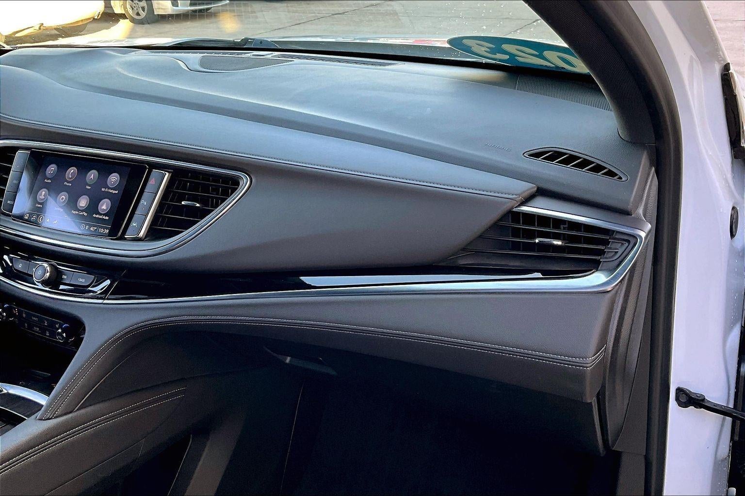 2023 Buick Enclave Avenir