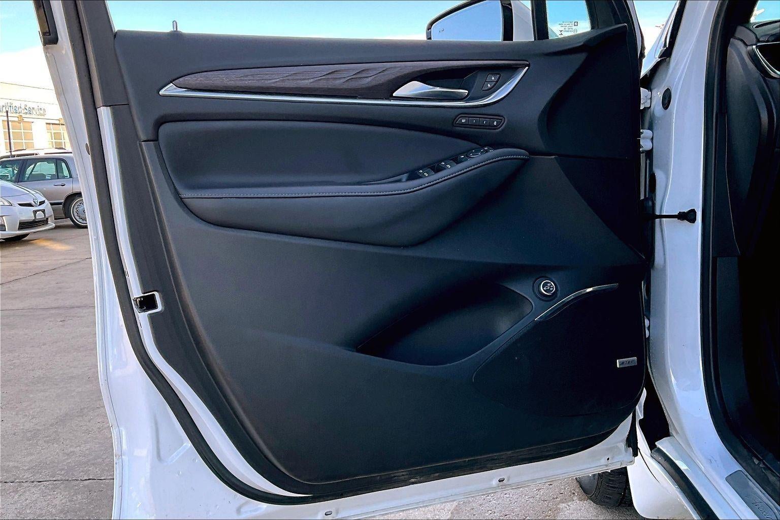 2023 Buick Enclave Avenir