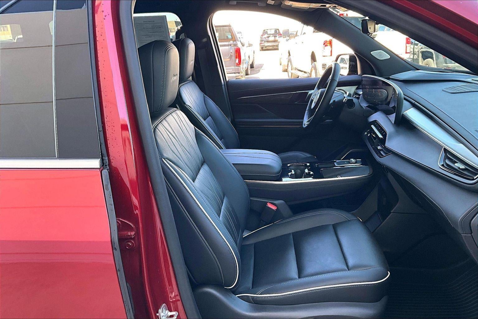 2025 Buick Enclave Avenir