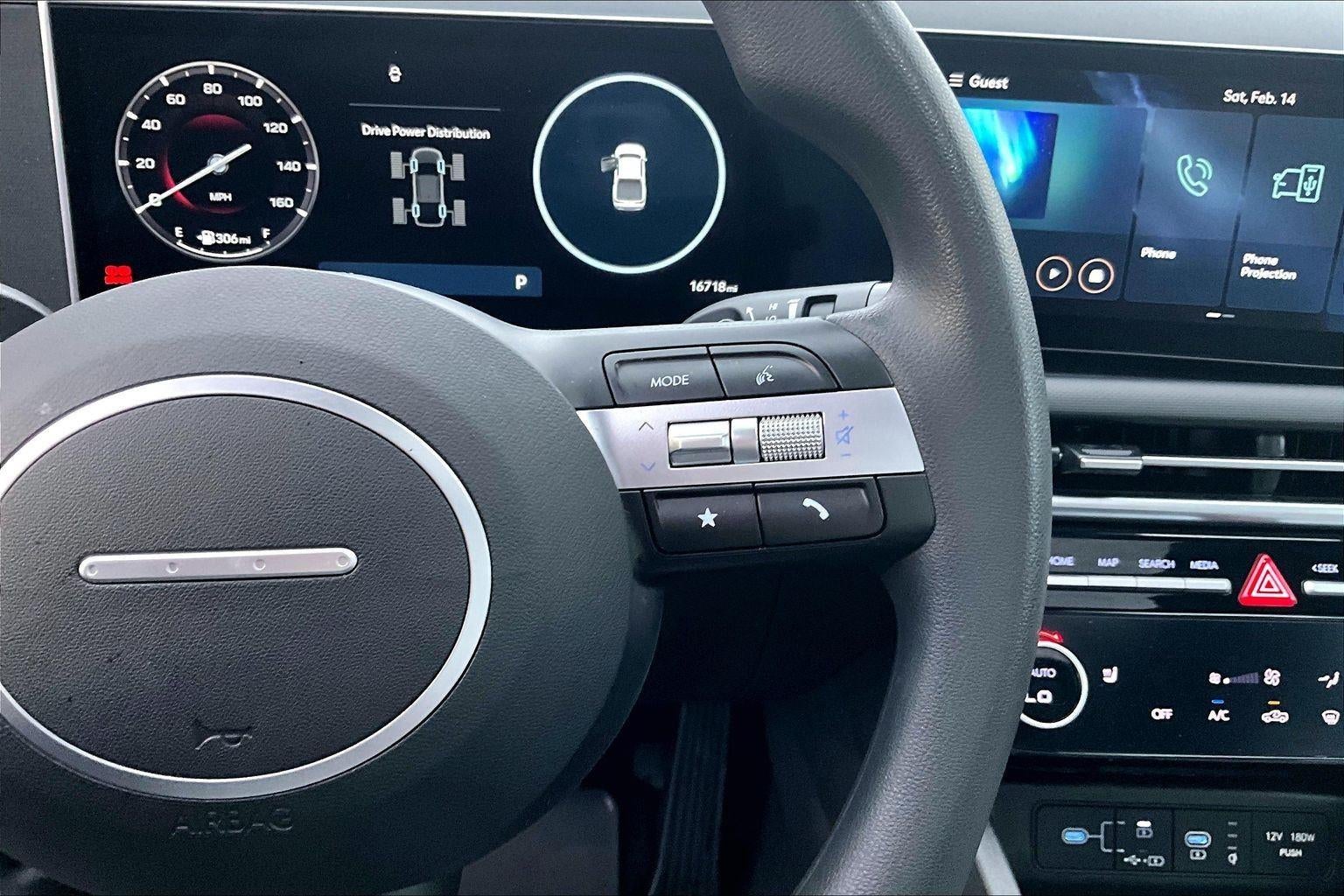 2025 Hyundai Santa Cruz SEL Activity