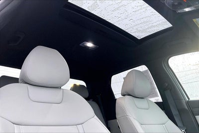 2025 Hyundai Santa Cruz SEL Activity