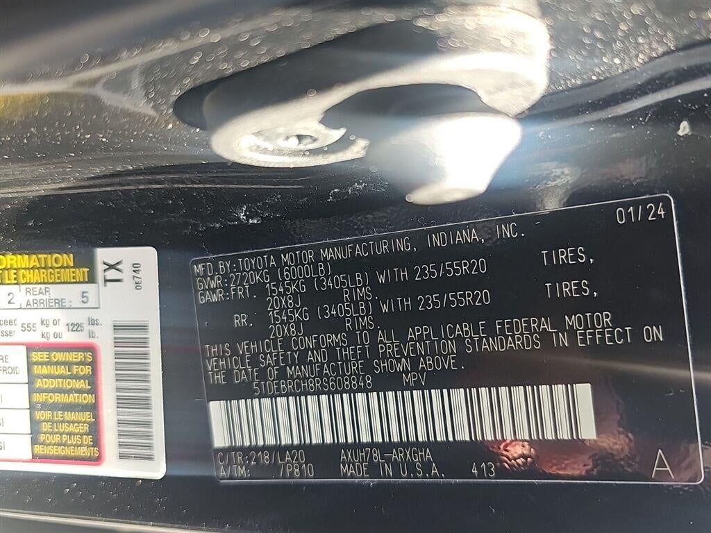 2024 Toyota Highlander Hybrid Platinum
