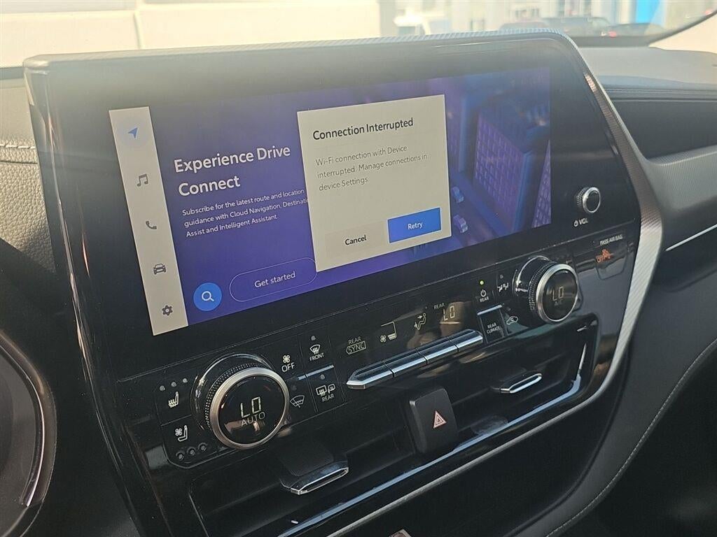 2024 Toyota Highlander Hybrid Platinum