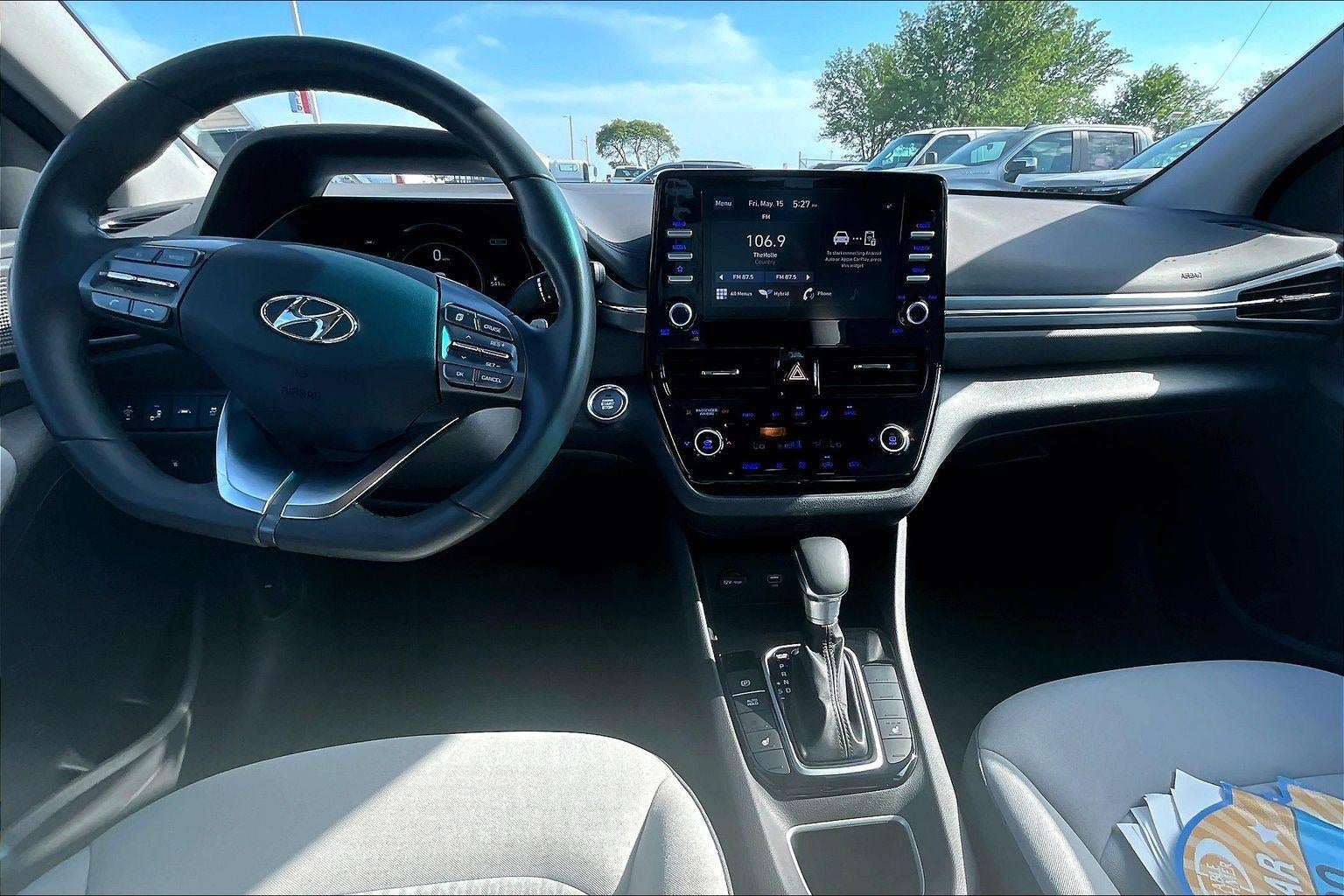 2022 Hyundai Ioniq Hybrid SE