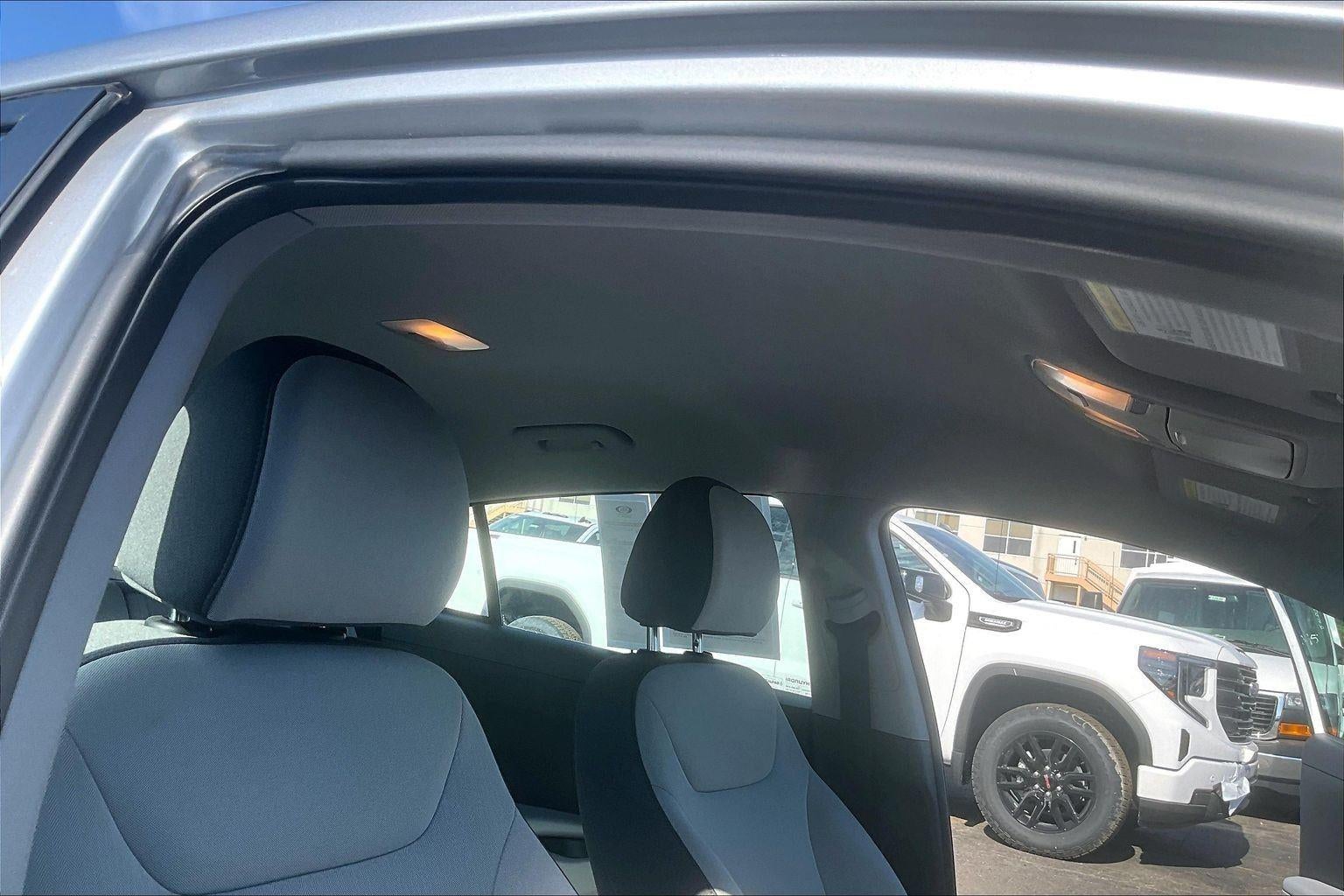 2022 Hyundai Ioniq Hybrid SE