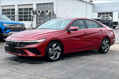 2025 Hyundai Elantra SEL Convenience