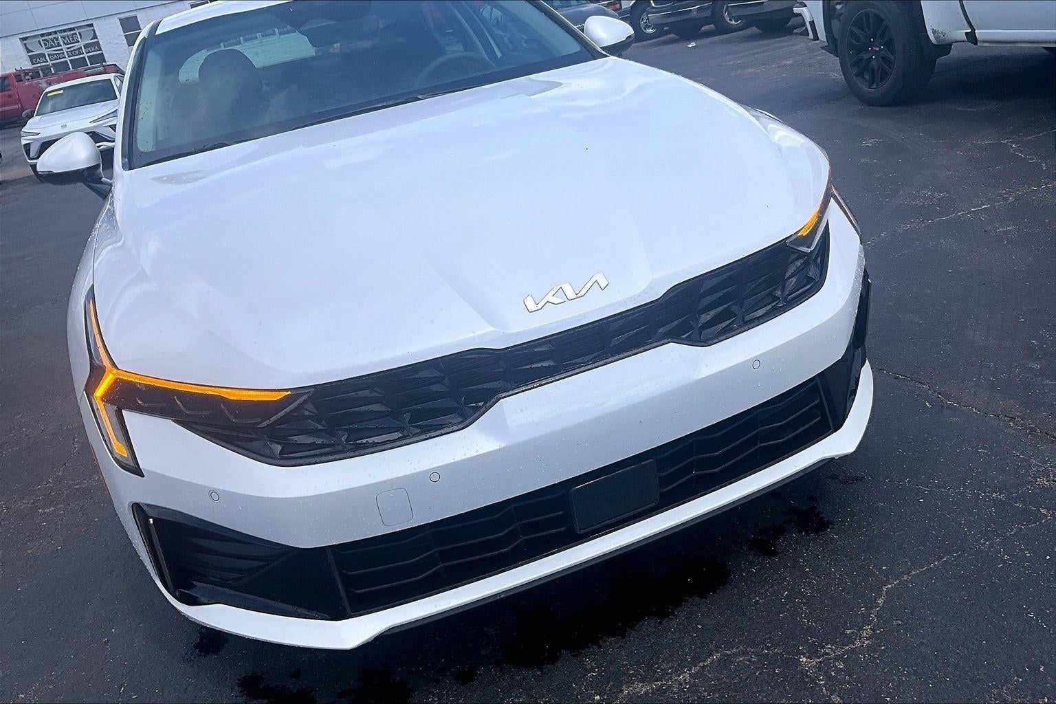 2025 Kia K5 LXS
