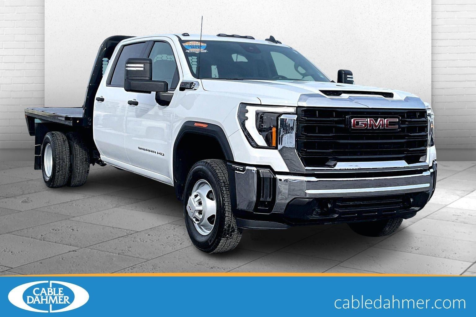 2026 GMC Sierra 3500 HD Chassis Cab Pro