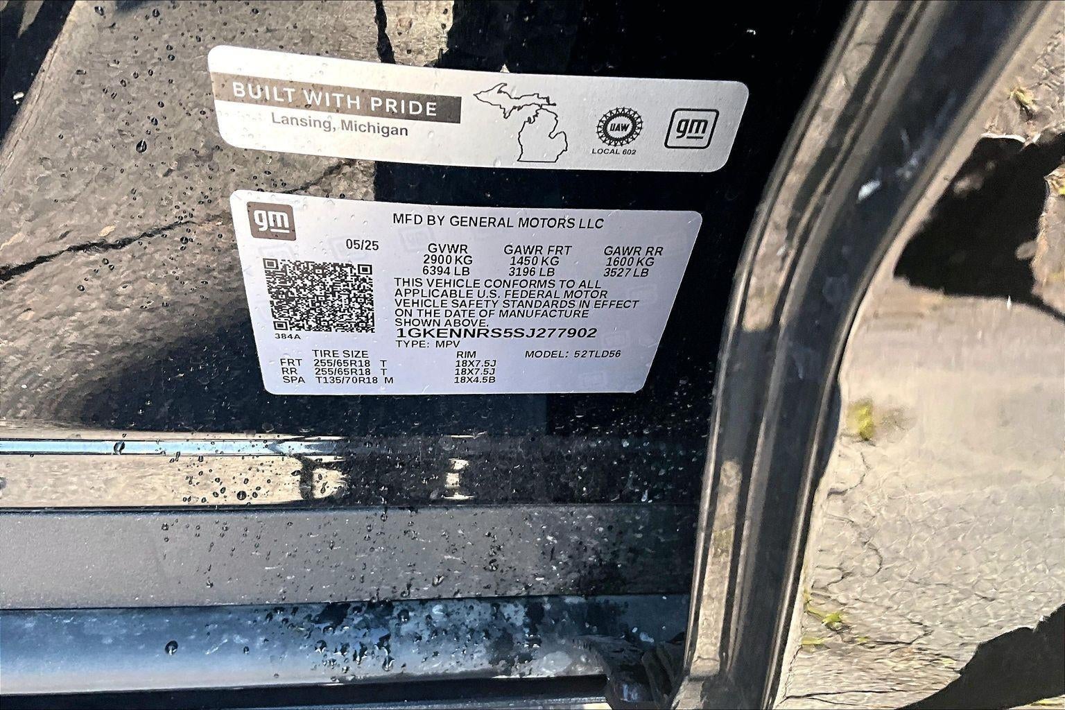 2025 GMC Acadia Elevation