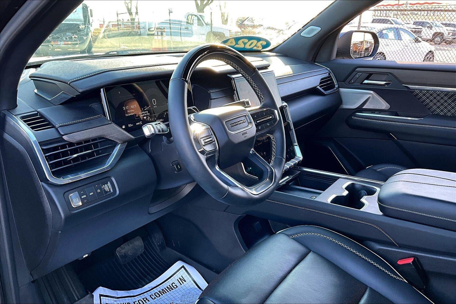 2024 GMC Acadia Denali