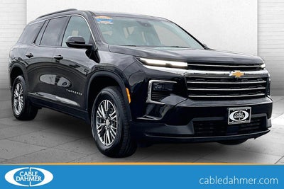 2024 Chevrolet Traverse LT