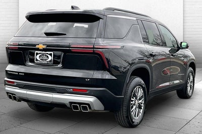 2024 Chevrolet Traverse LT