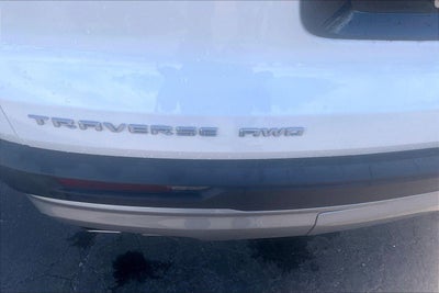 2024 Chevrolet Traverse LT