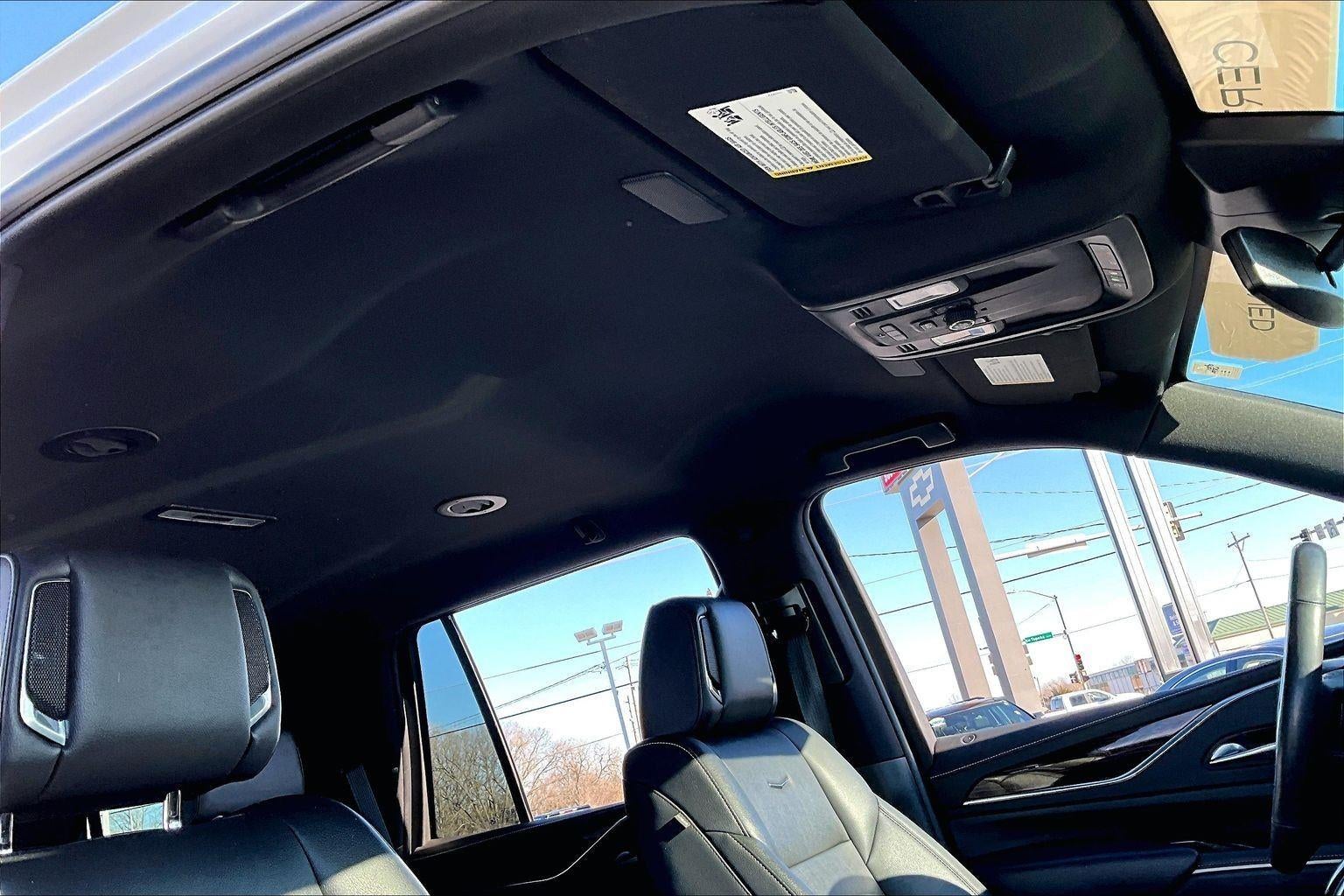 2023 Cadillac Escalade Luxury