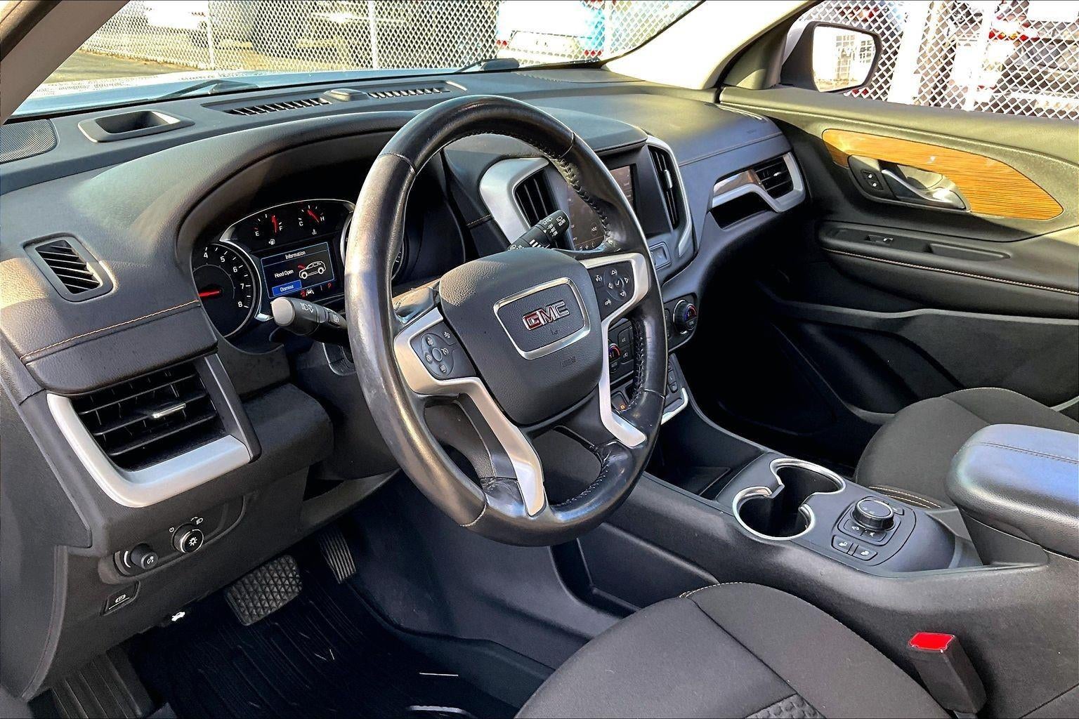2020 GMC Terrain SLE