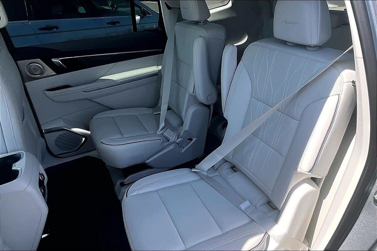 2027 Buick Enclave Avenir
