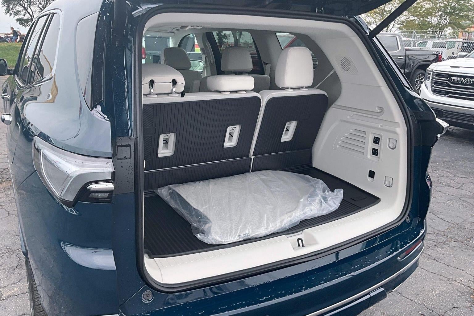 2027 Buick Enclave Avenir