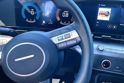 2025 Hyundai Kona SE