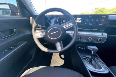 2025 Hyundai Kona SE