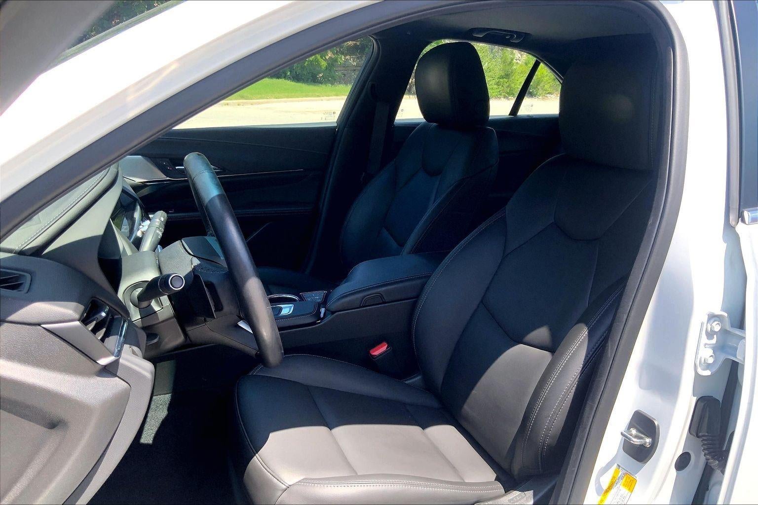 2024 Cadillac CT4 Luxury