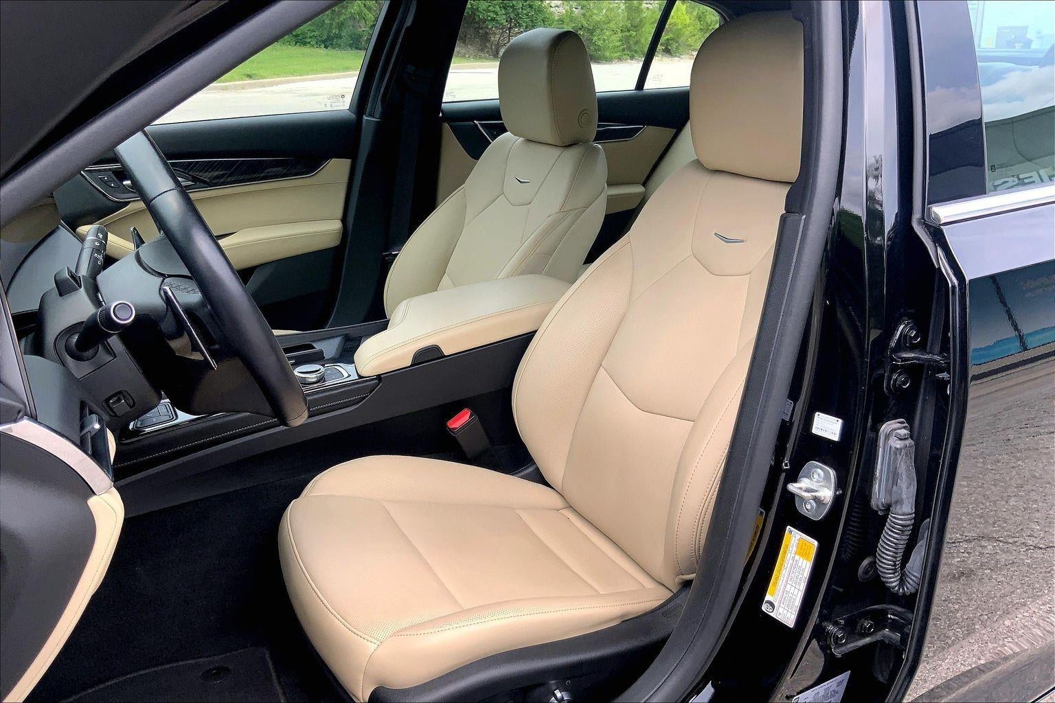 2025 Cadillac CT5 Premium Luxury