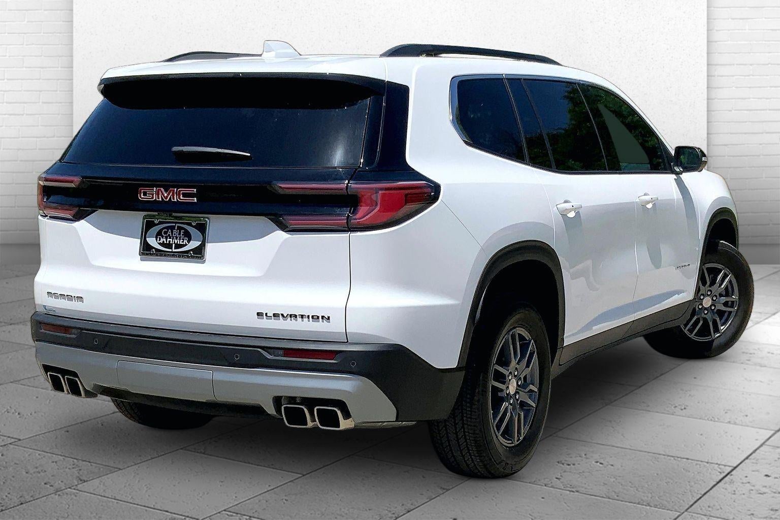 2025 GMC Acadia Elevation