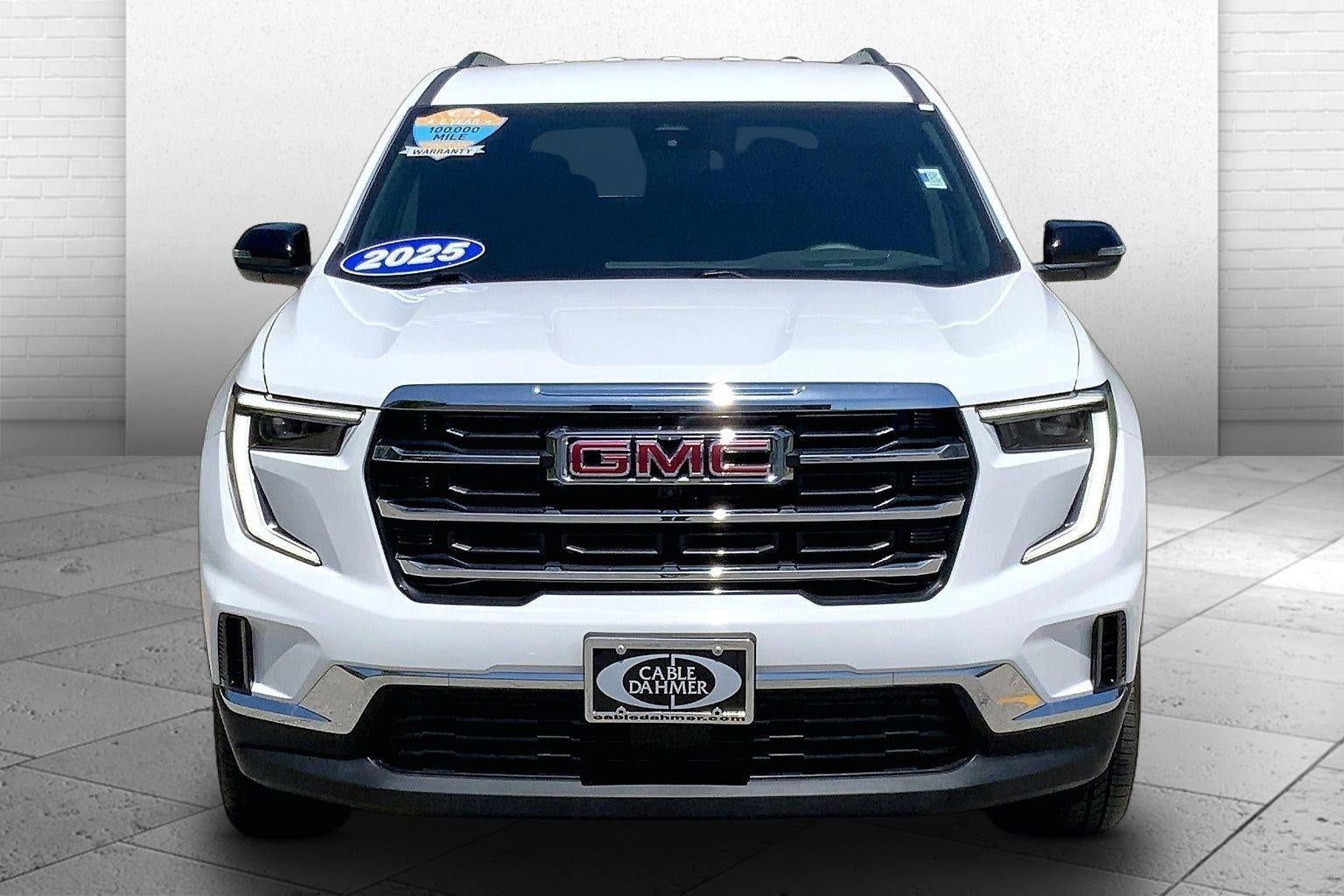 2025 GMC Acadia Elevation