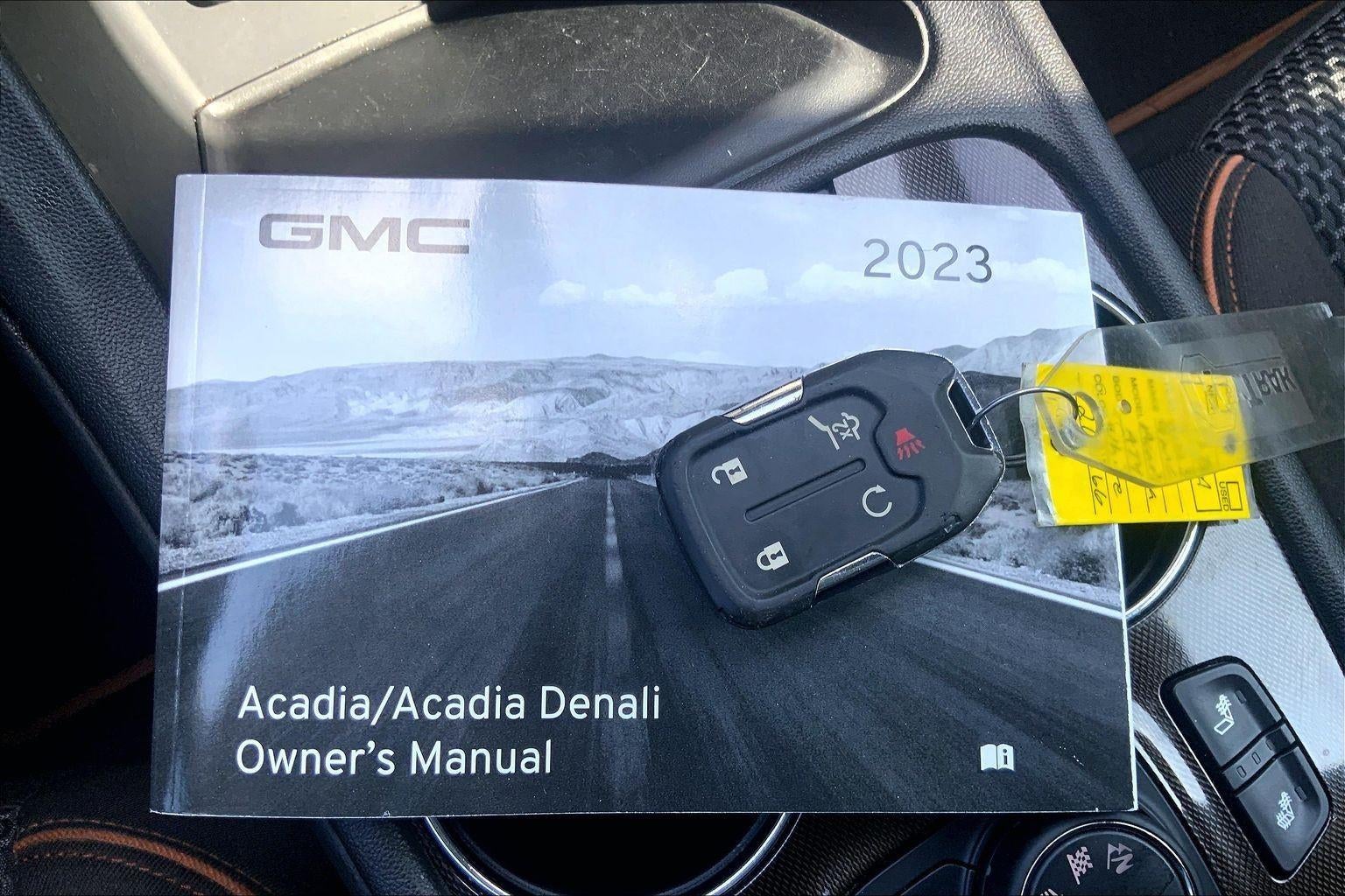 2023 GMC Acadia AT4