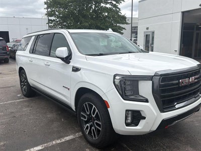 2023 GMC Yukon XL AT4