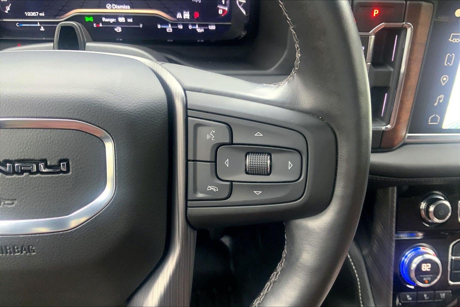 2023 GMC Yukon XL Denali Ultimate