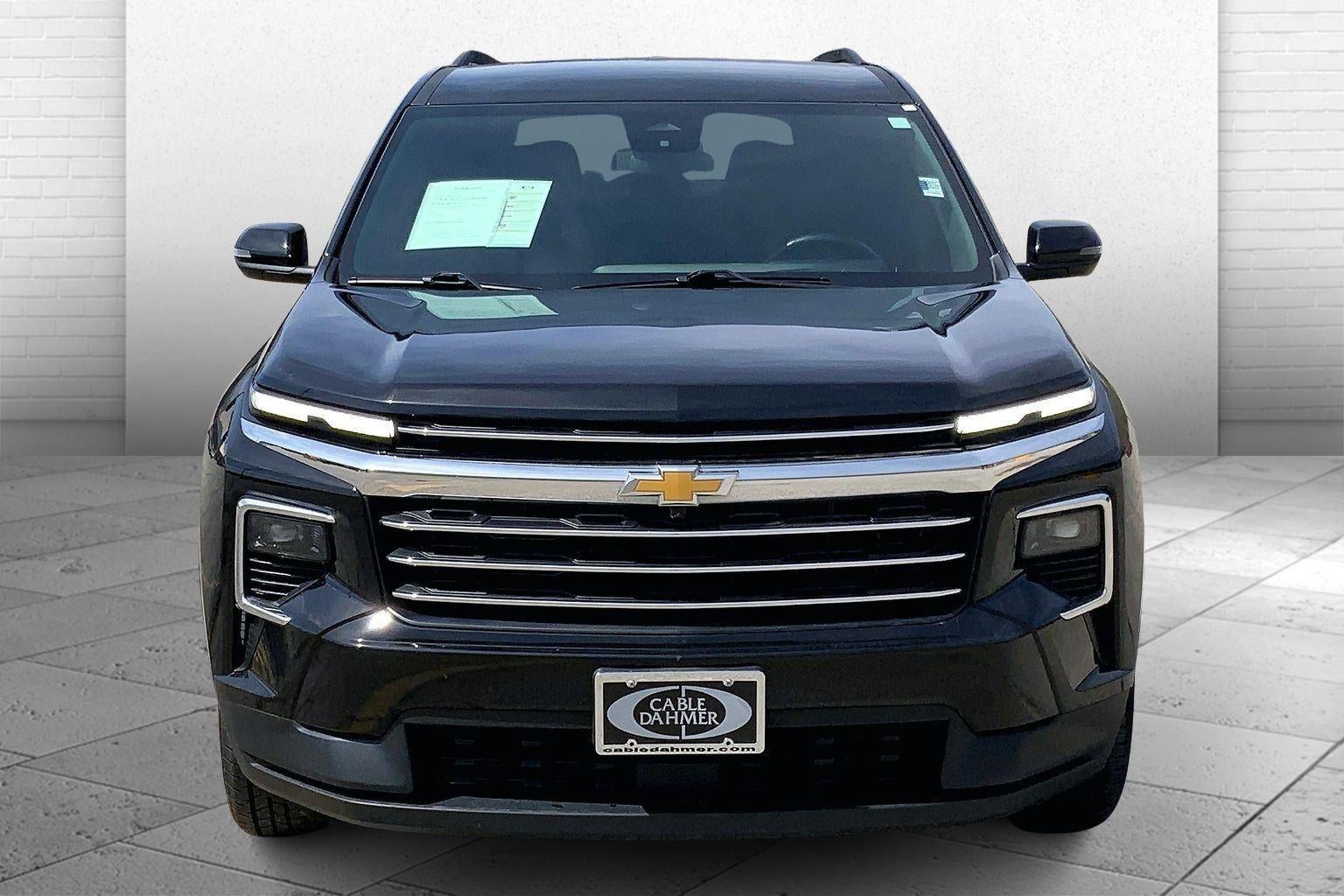 2024 Chevrolet Traverse LT