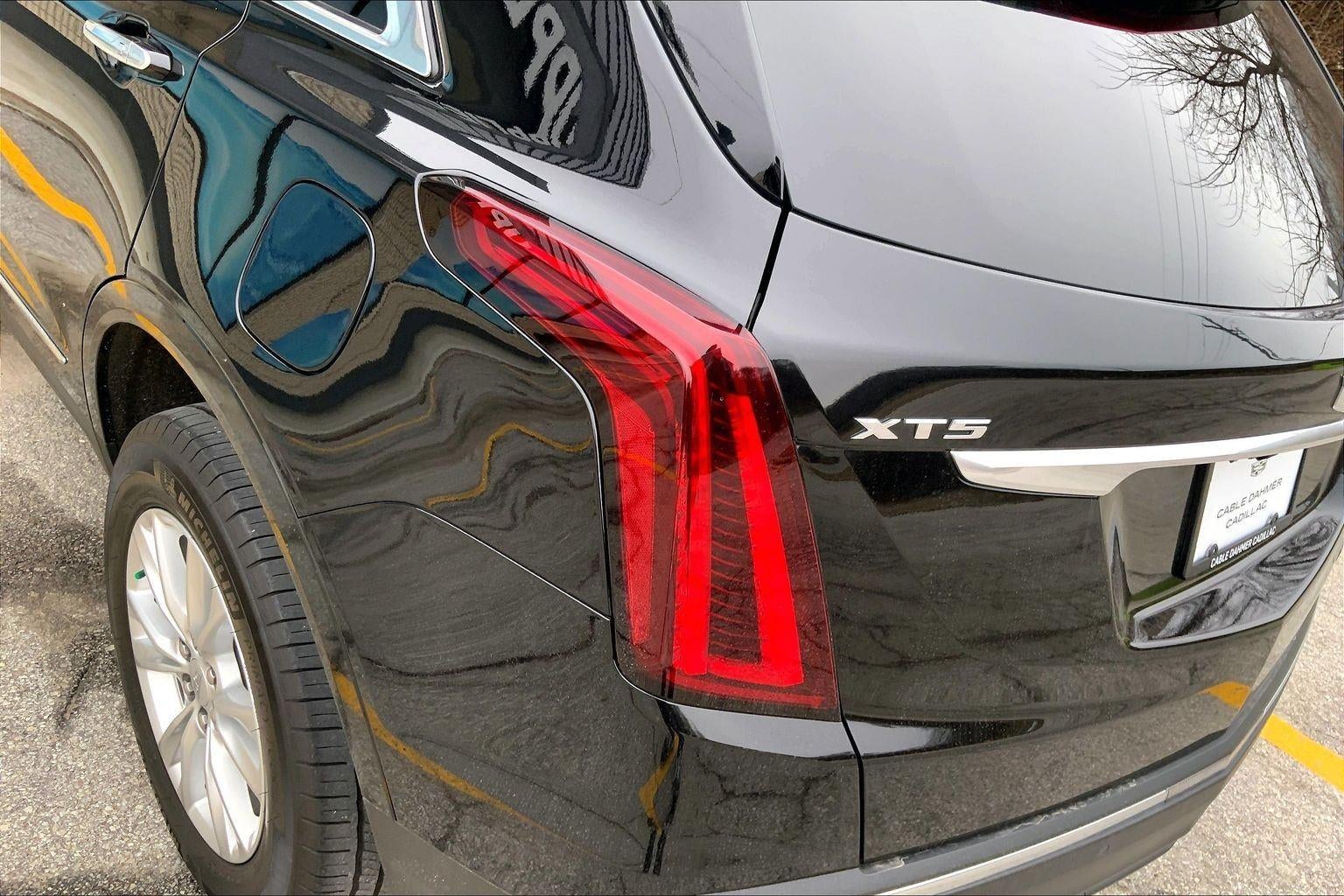 2023 Cadillac XT5 Luxury