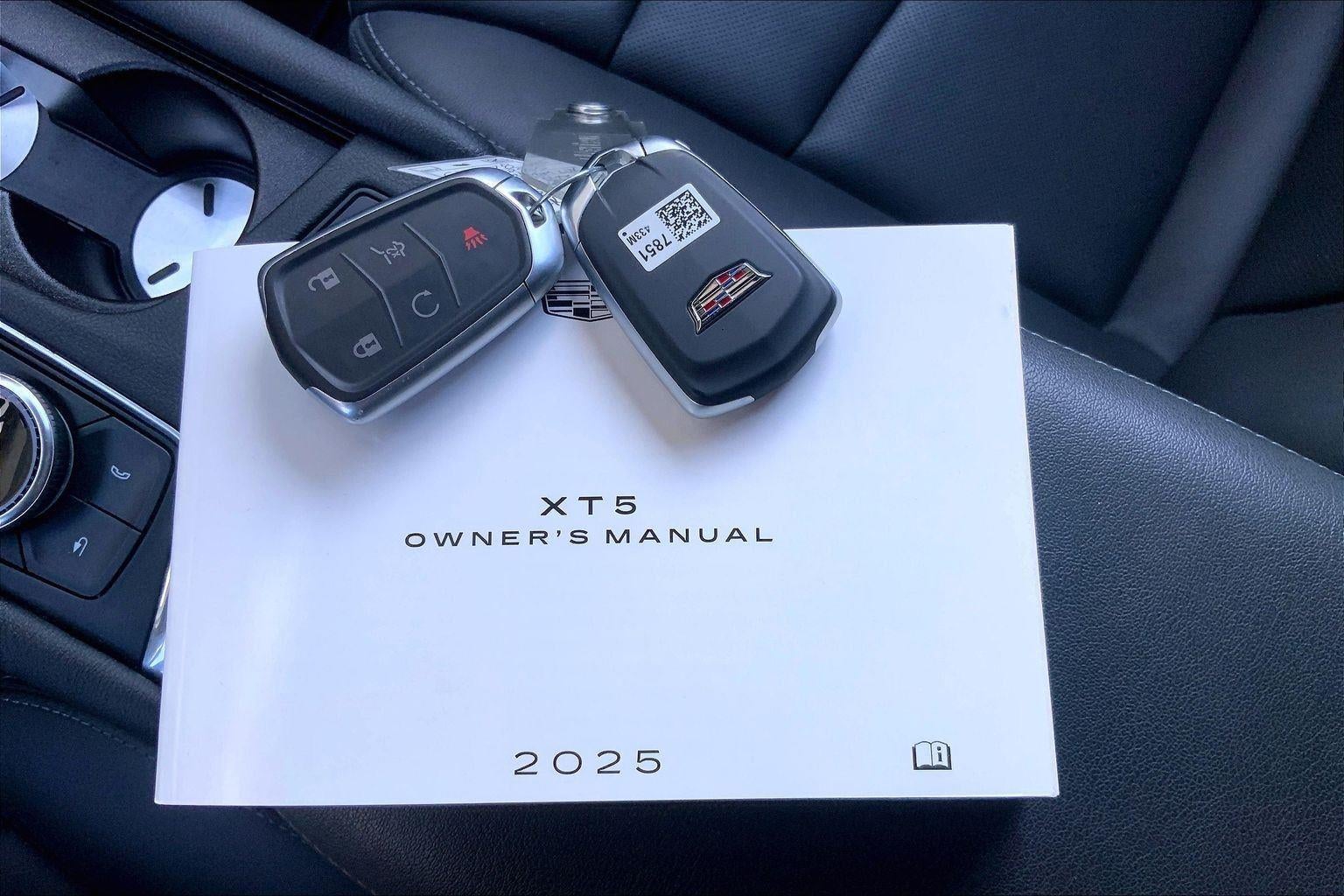 2025 Cadillac XT5 Premium Luxury