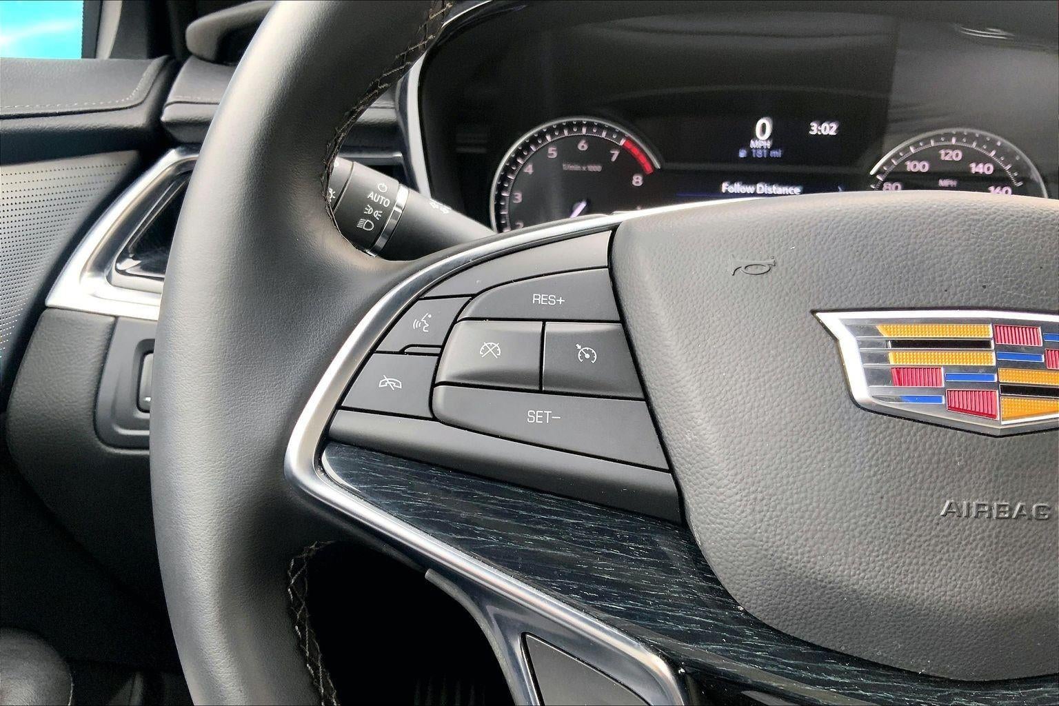 2025 Cadillac XT5 Premium Luxury