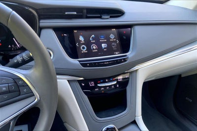 2018 Cadillac XT5 Luxury AWD