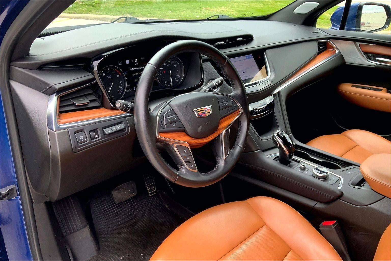 2023 Cadillac XT5 Premium Luxury