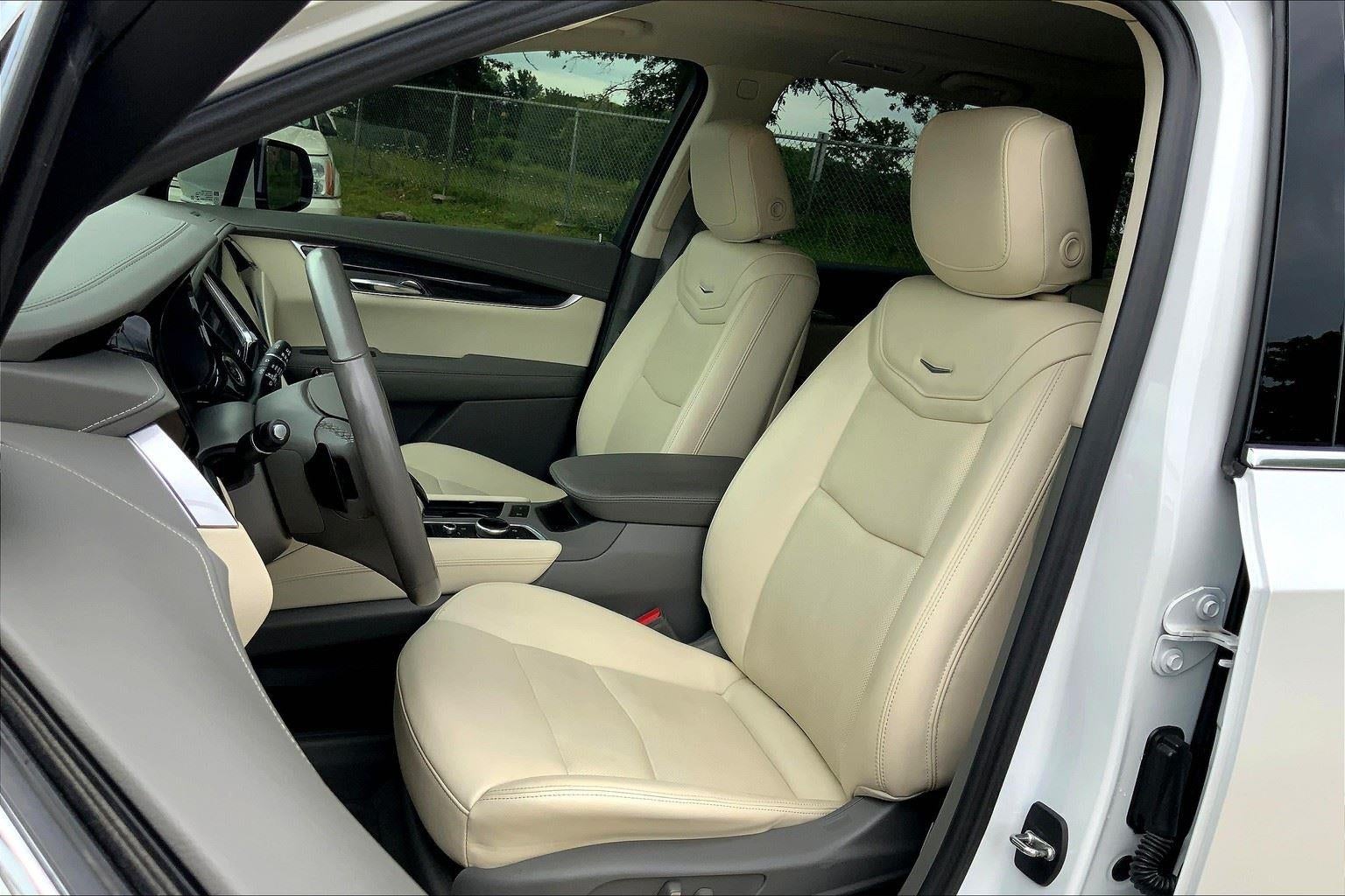 2022 Cadillac XT6 Premium Luxury