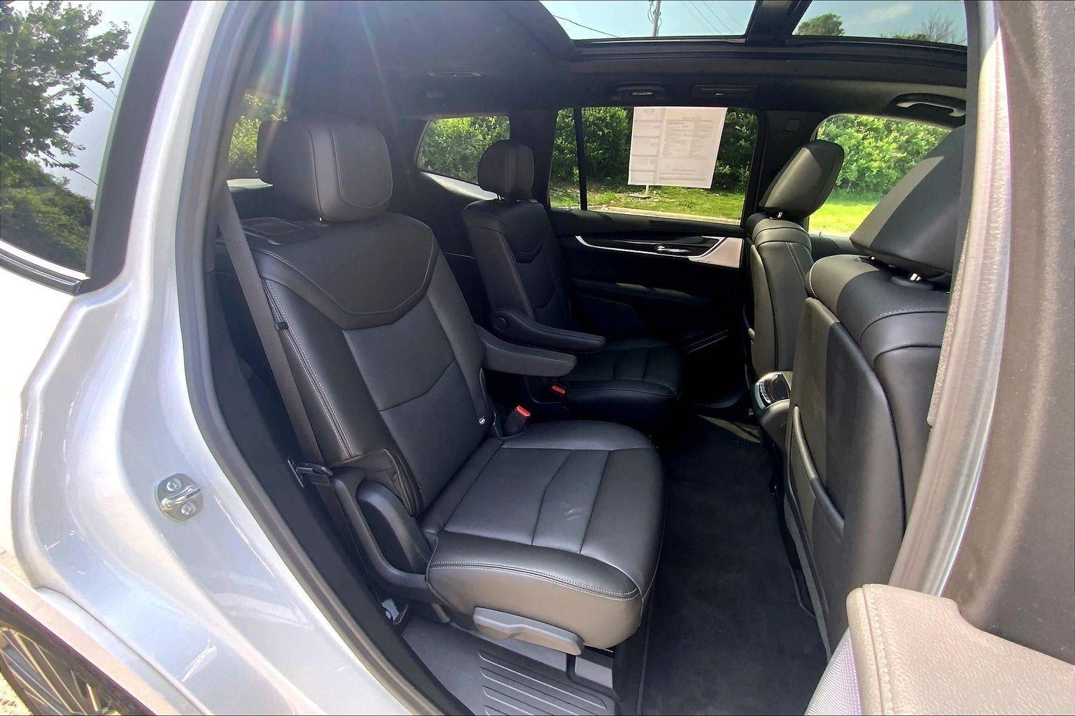 2025 Cadillac XT6 Sport