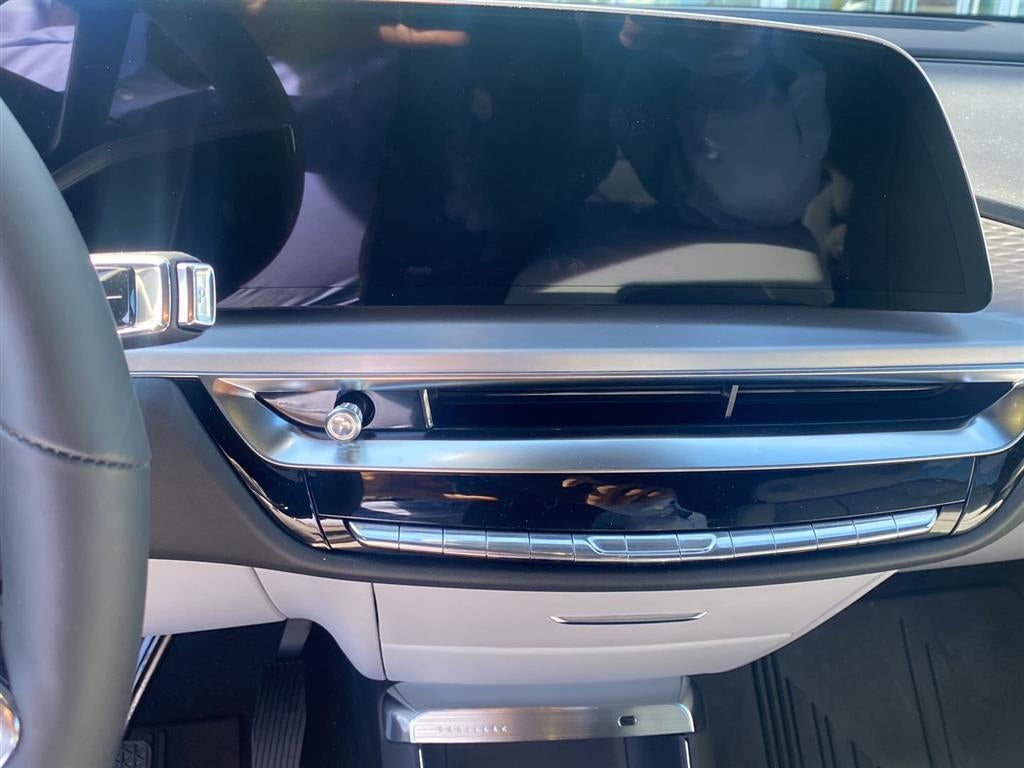 2026 Cadillac LYRIQ Premium Luxury