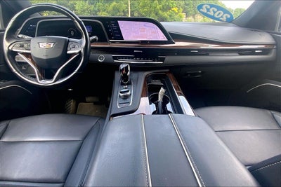 2022 Cadillac Escalade Luxury