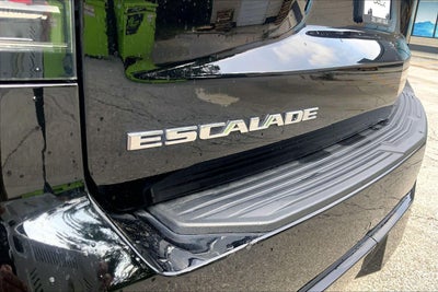 2022 Cadillac Escalade Luxury